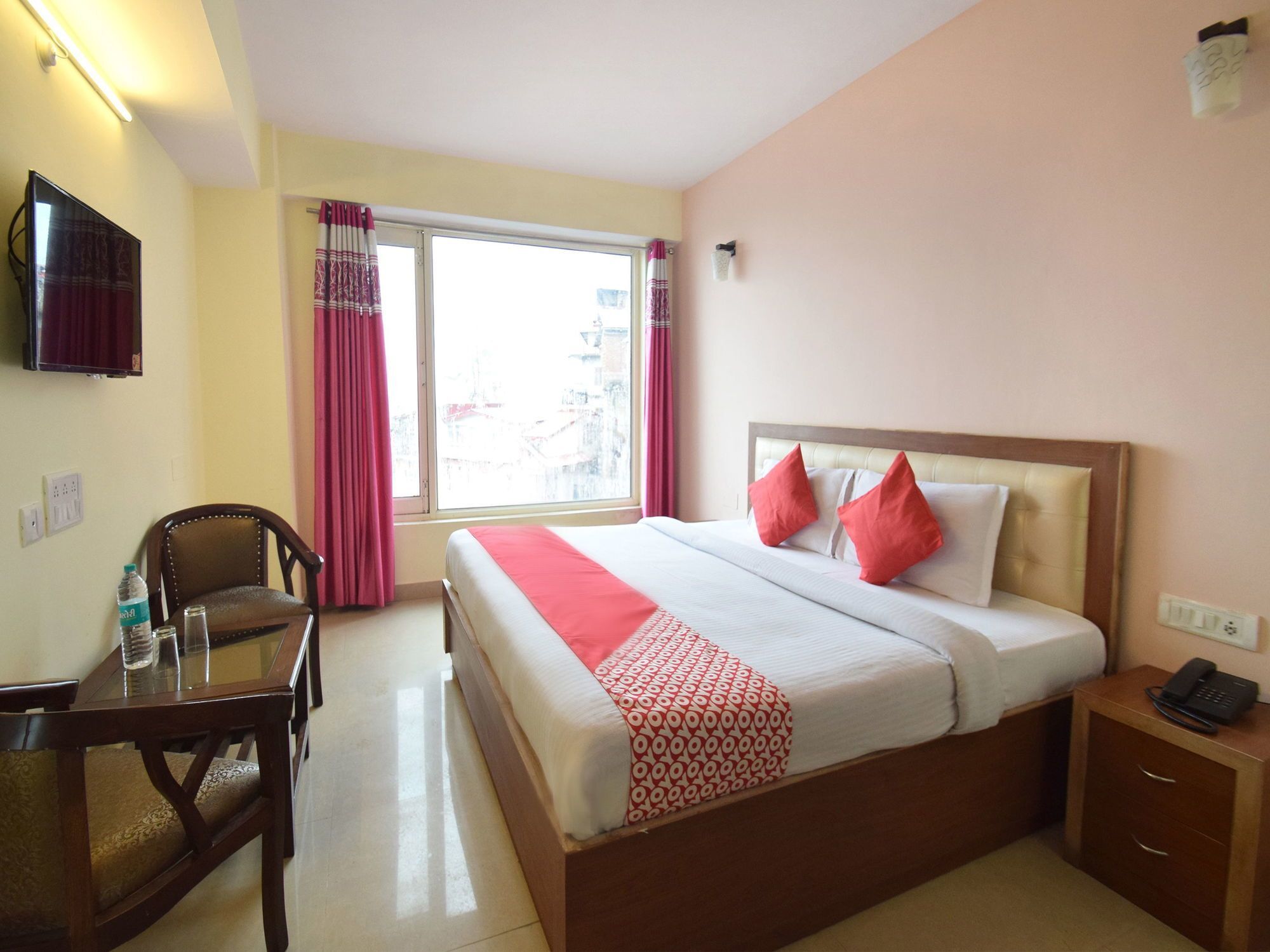 Oyo 8439 Hotel Howard 심라 외부 사진
