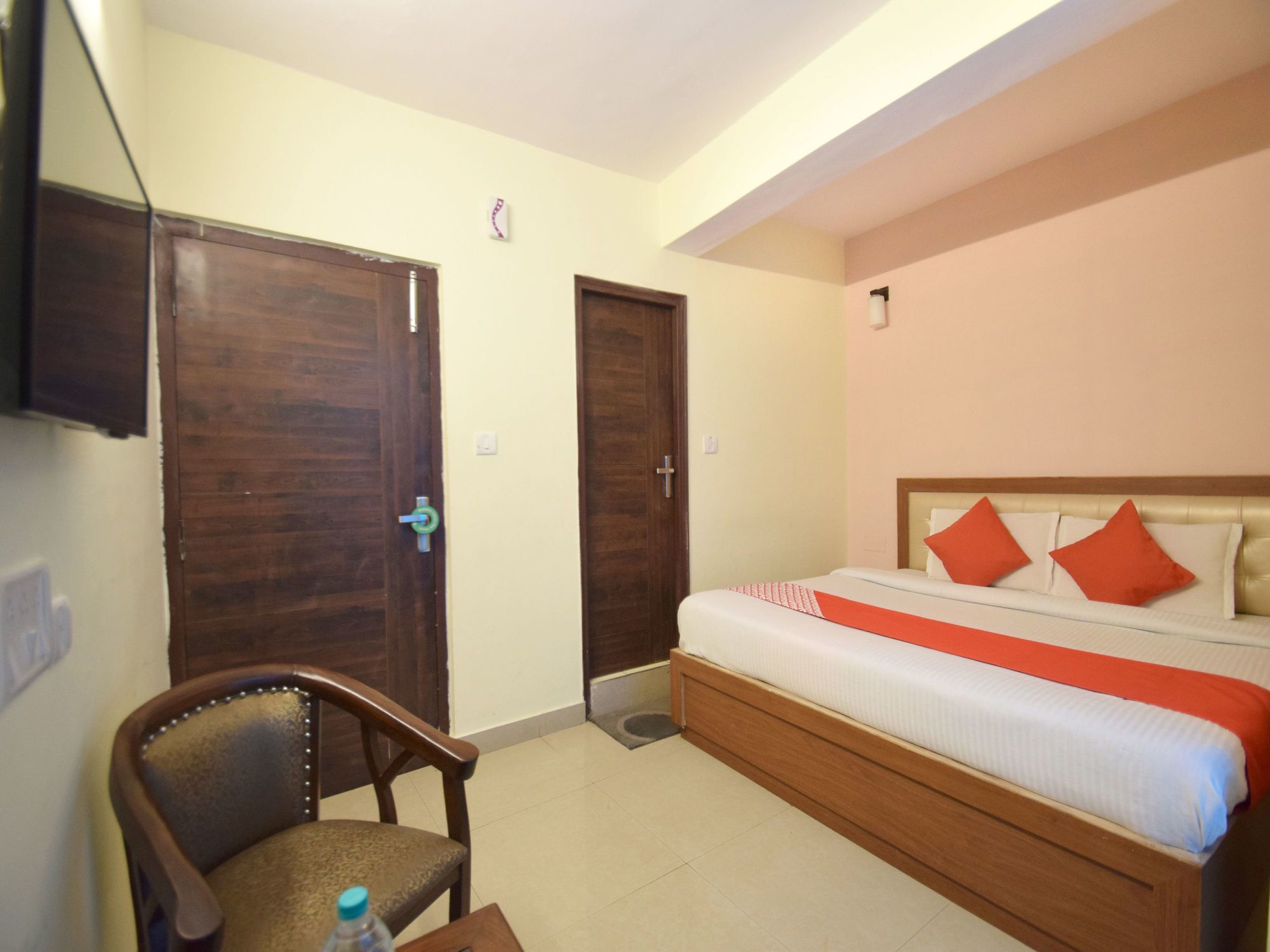 Oyo 8439 Hotel Howard 심라 외부 사진